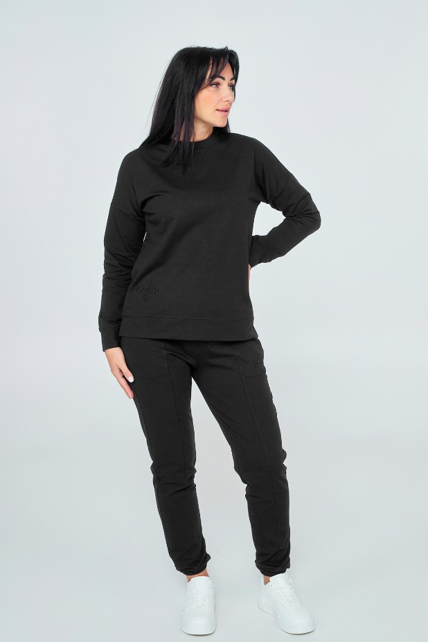 Women's suit: pants + sweatshirt: Black